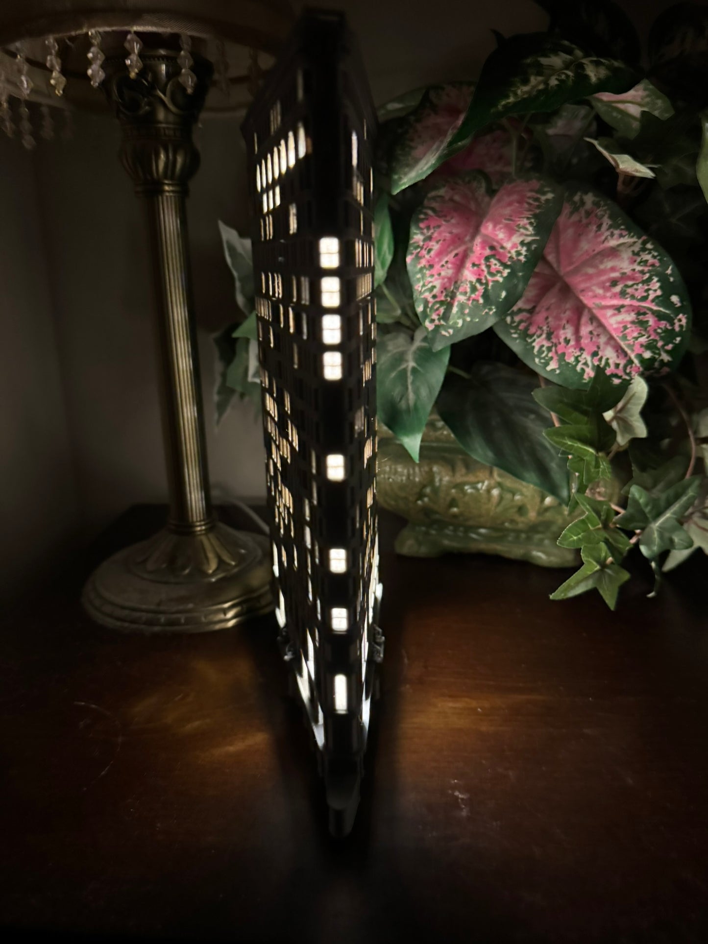 Flatiron Building Light Up Model- 3D Printed