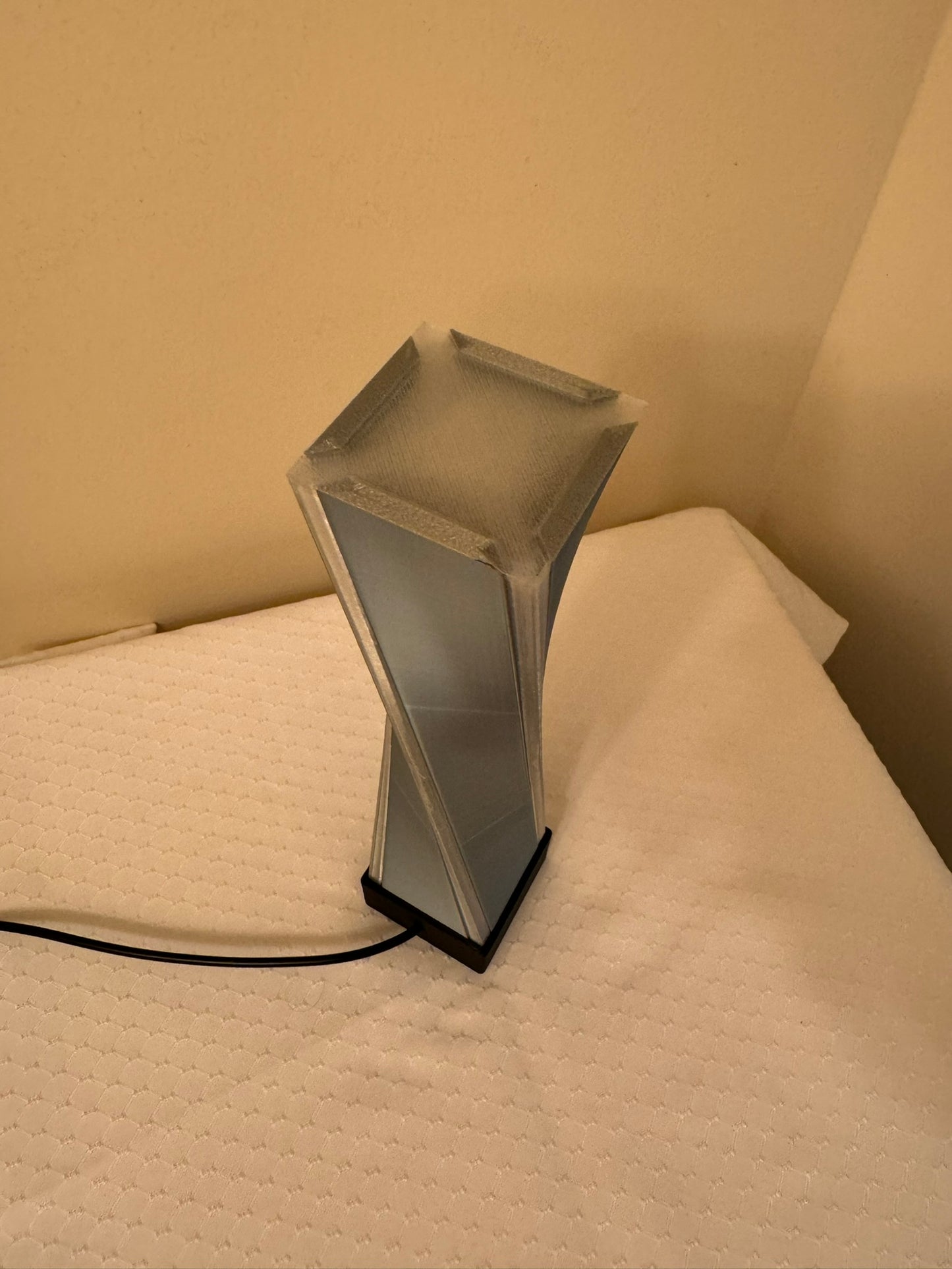 Unique Abstract Modern Table Lamp Sculpture 3D Print