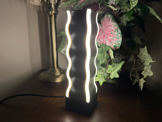 Unique Abstract Wavy Modern Table Lamp Sculpture 3D Print