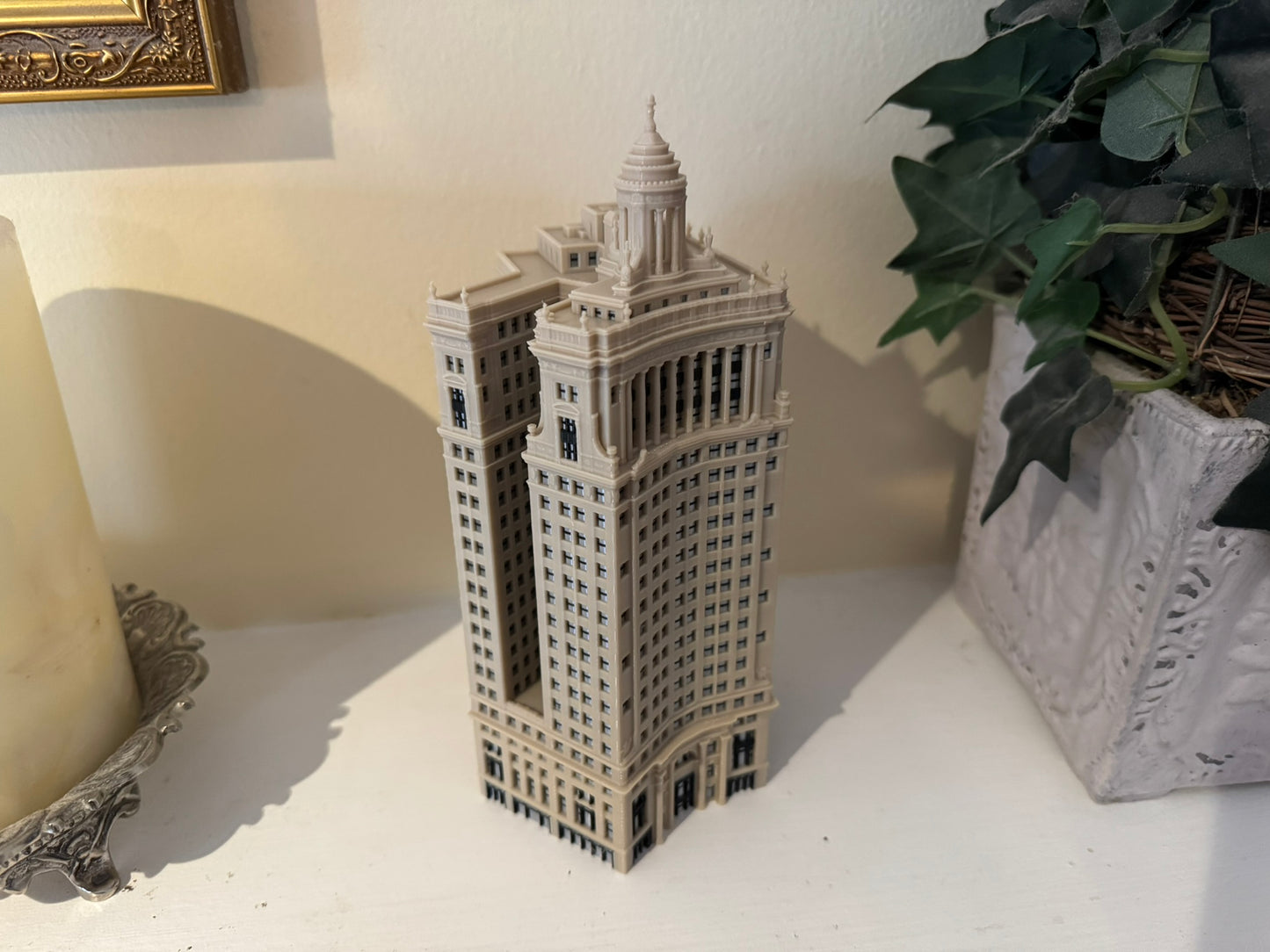 London Guarantee Building Model- 3D Printed Full Color