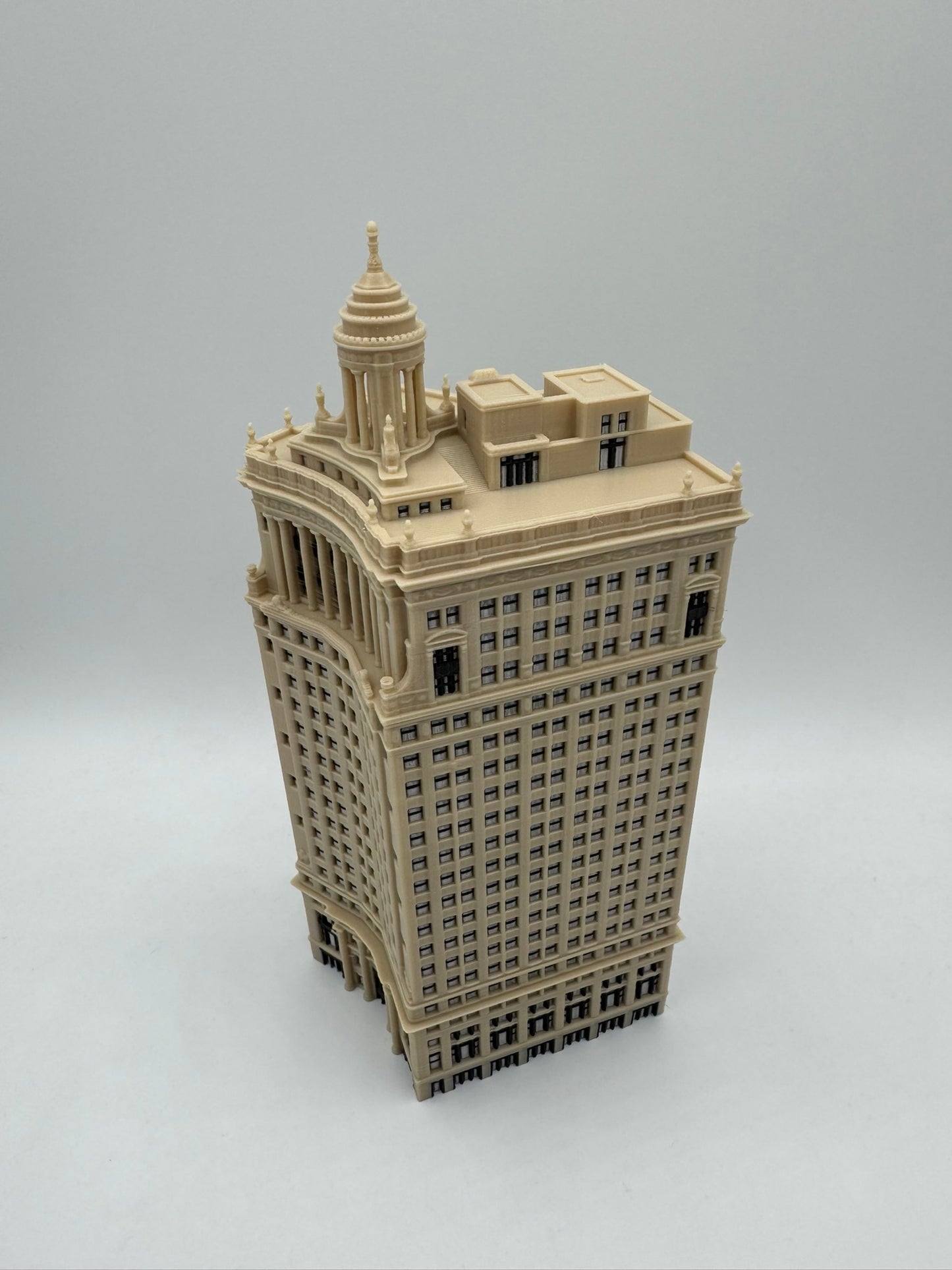 London Guarantee Building Model- 3D Printed Full Color