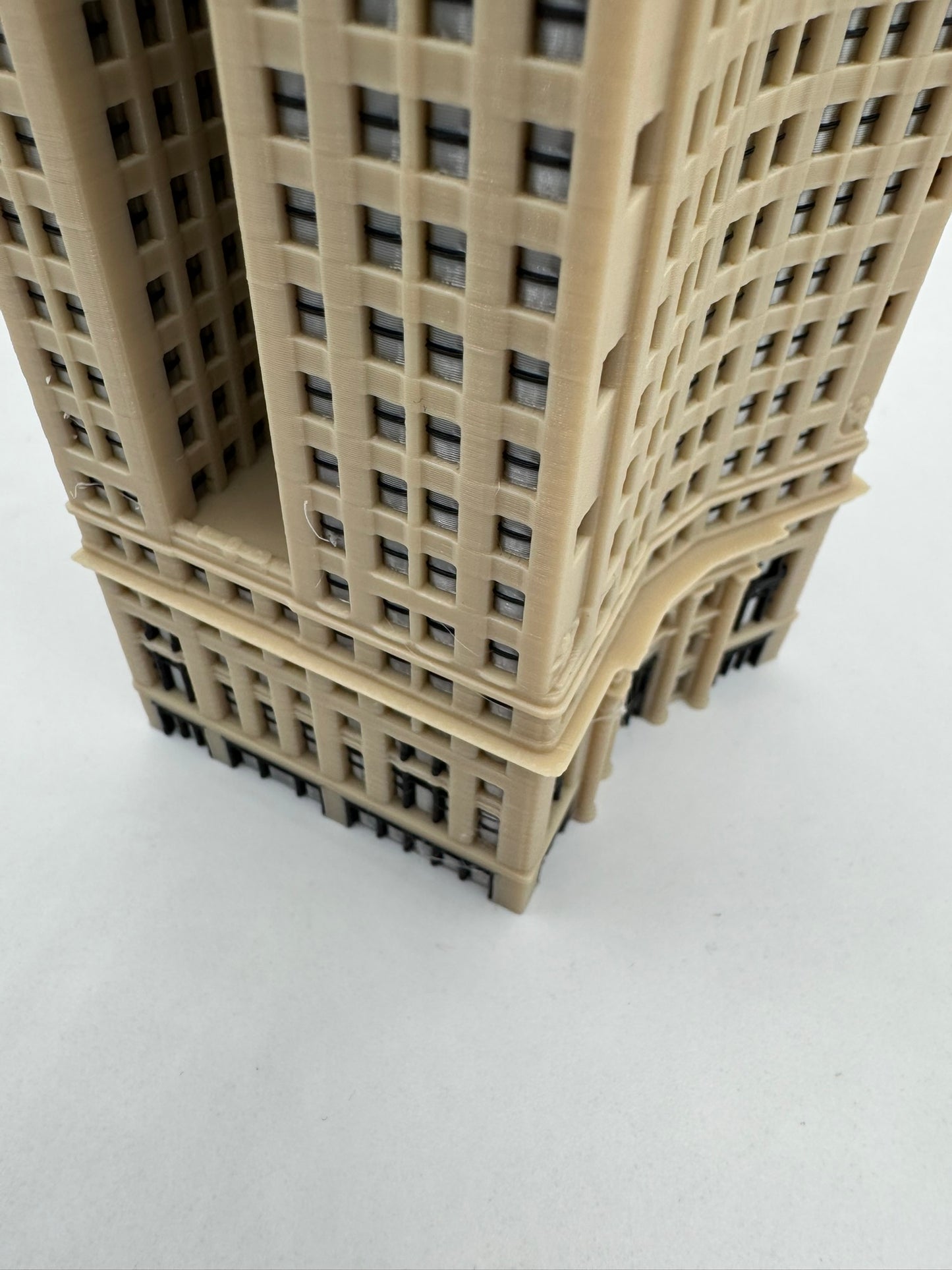 London Guarantee Building Model- 3D Printed Full Color